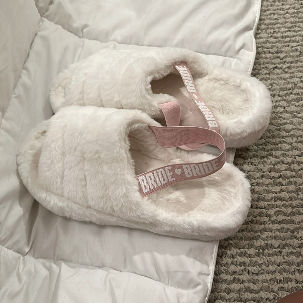 Size 10 Bride Slip On Slippers